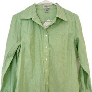 Chestnut Hill 100% Pima Green Button-Down Shirt - Medium Size - Classic Fit